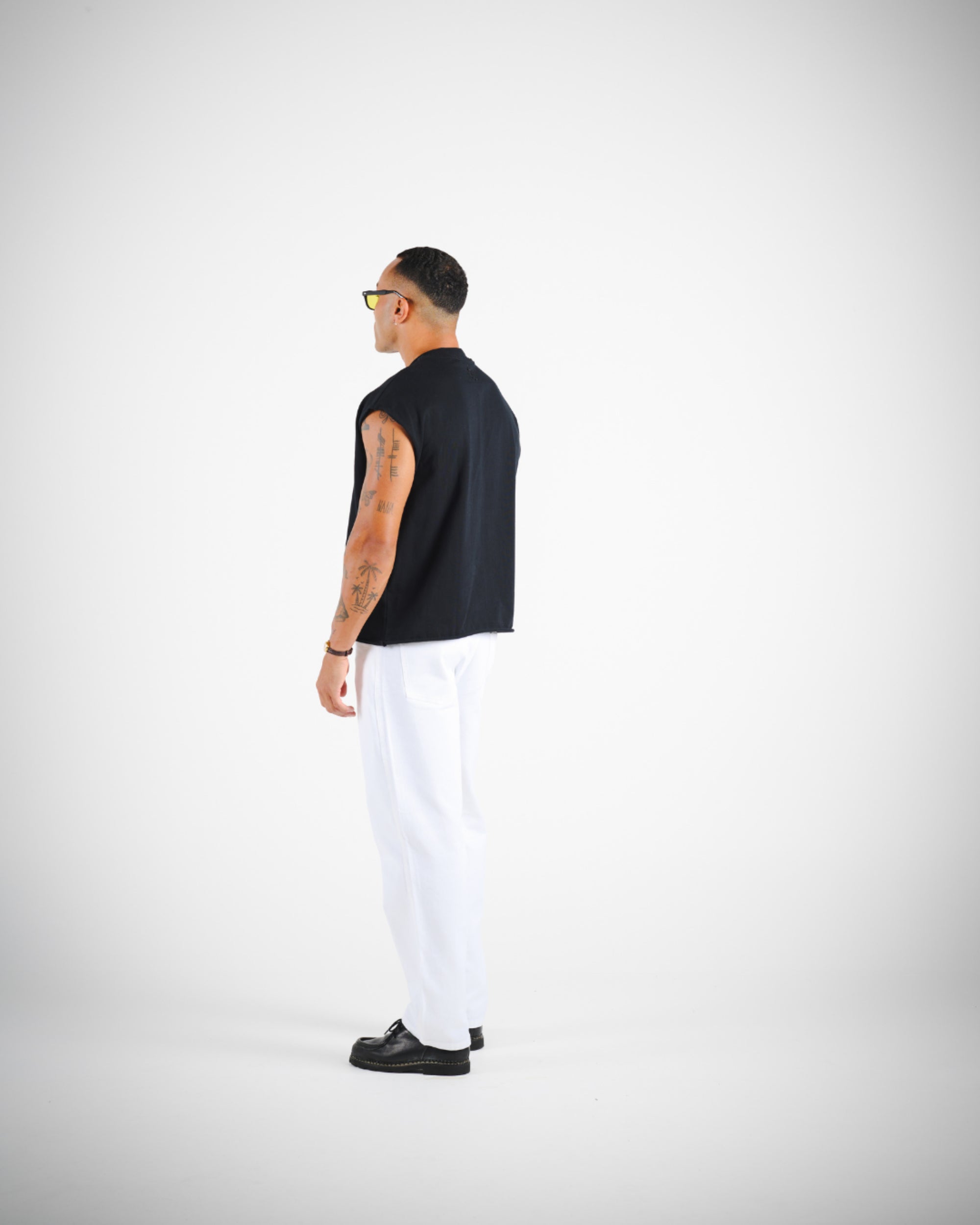 CROP CUT OFF - BLACK