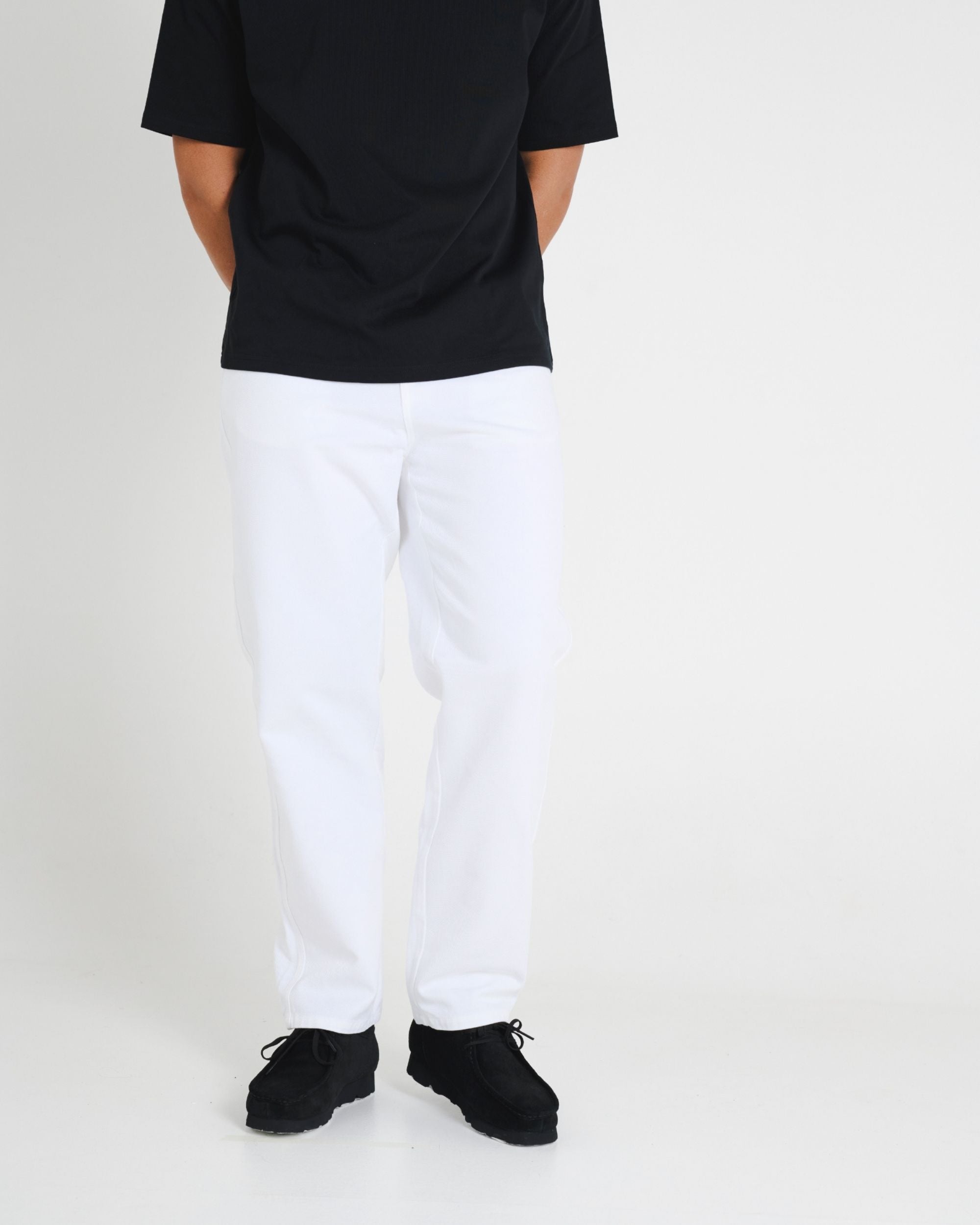 STRAIGHT LEG DENIM - WHITE