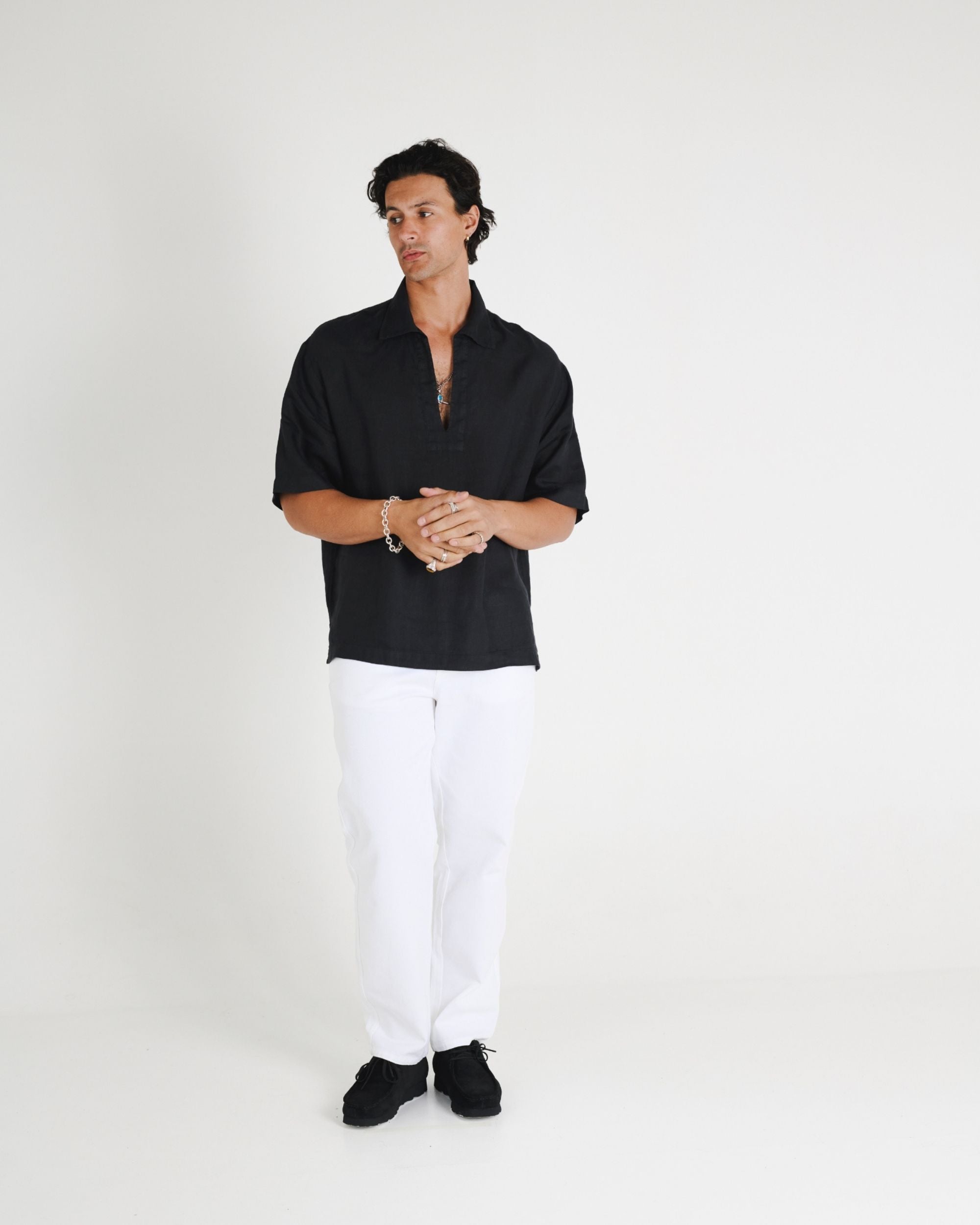 PULL OVER V NECK SHIRT