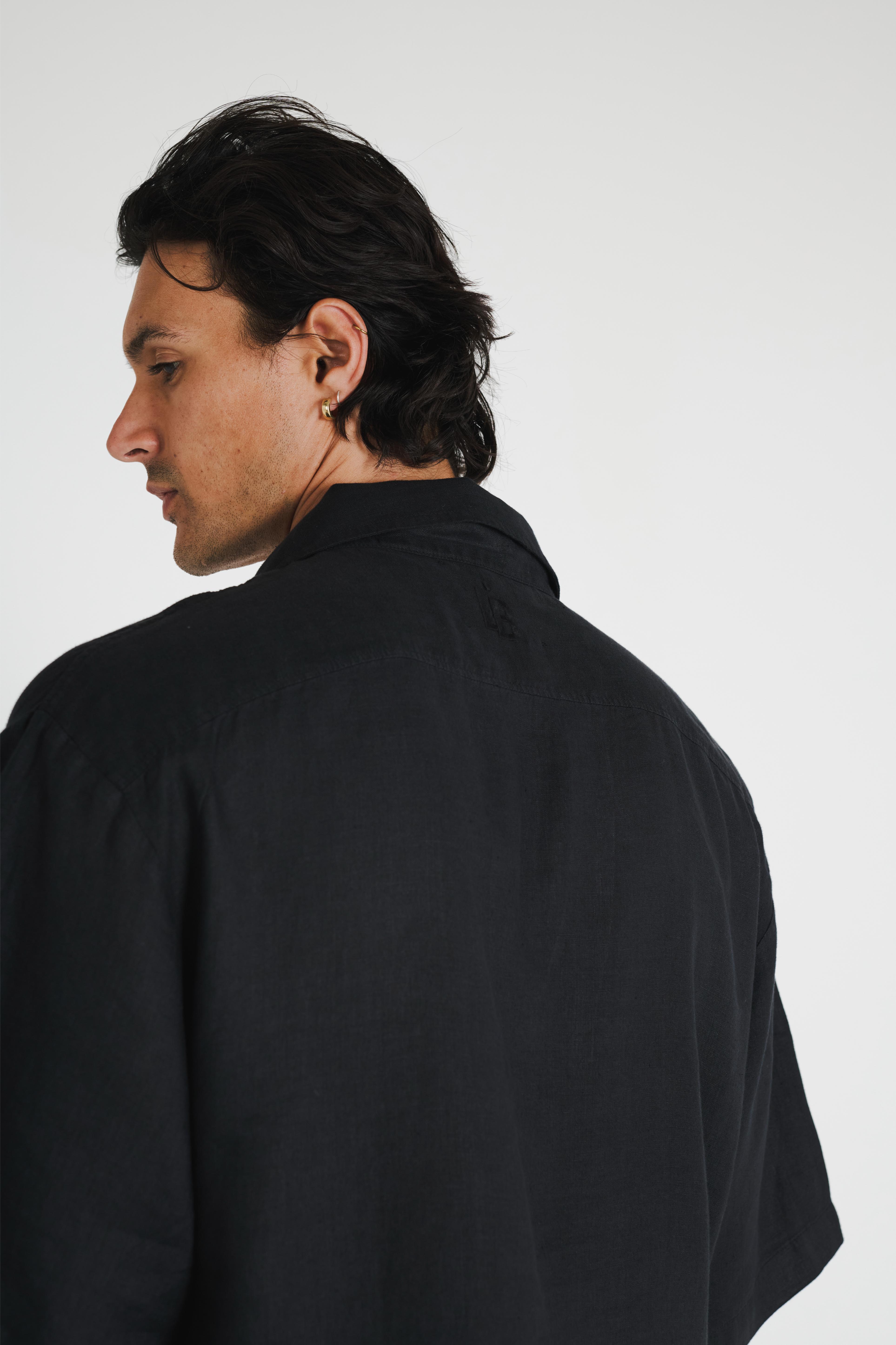 PULL OVER V NECK SHIRT