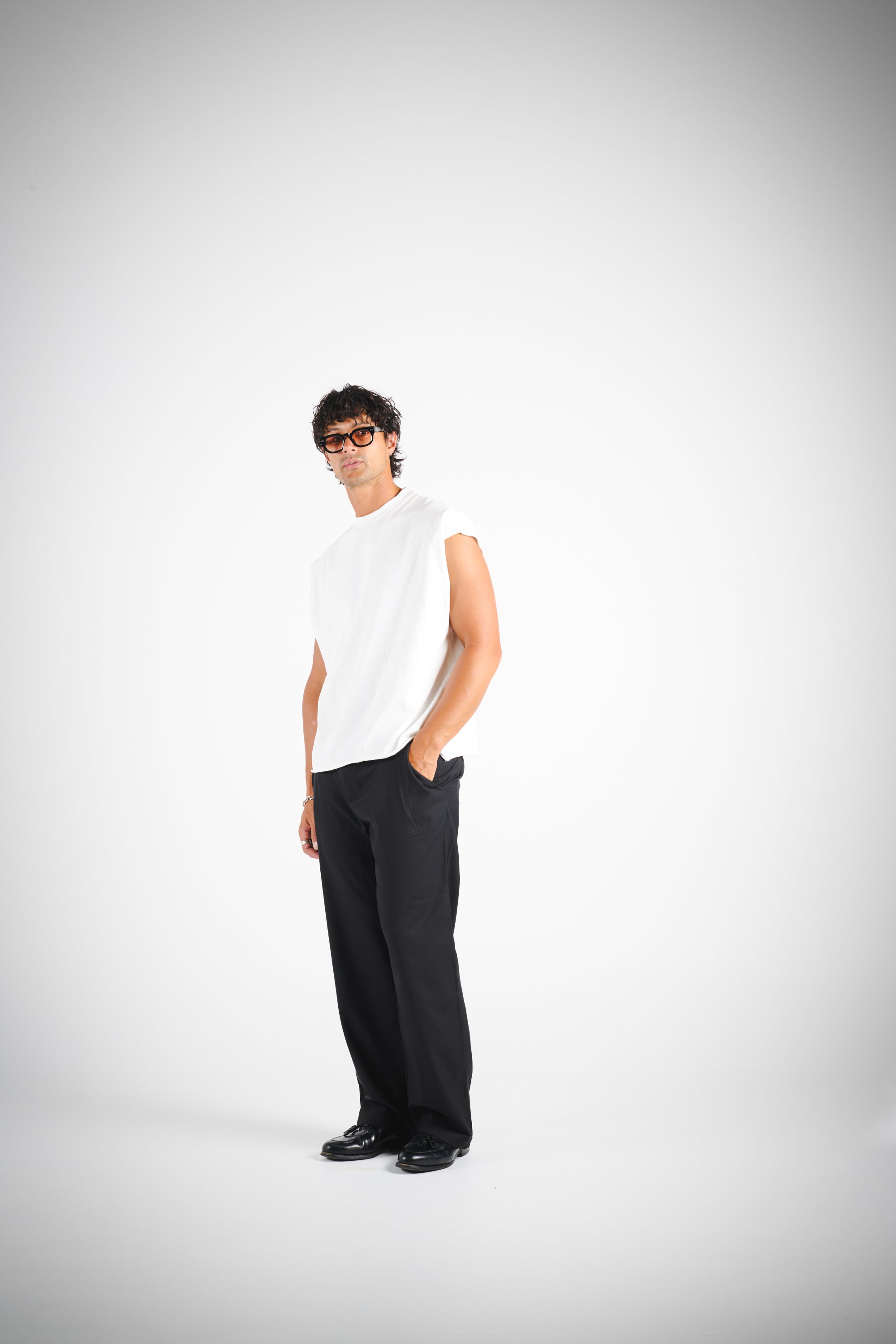 CROP CUT OFF - WHITE