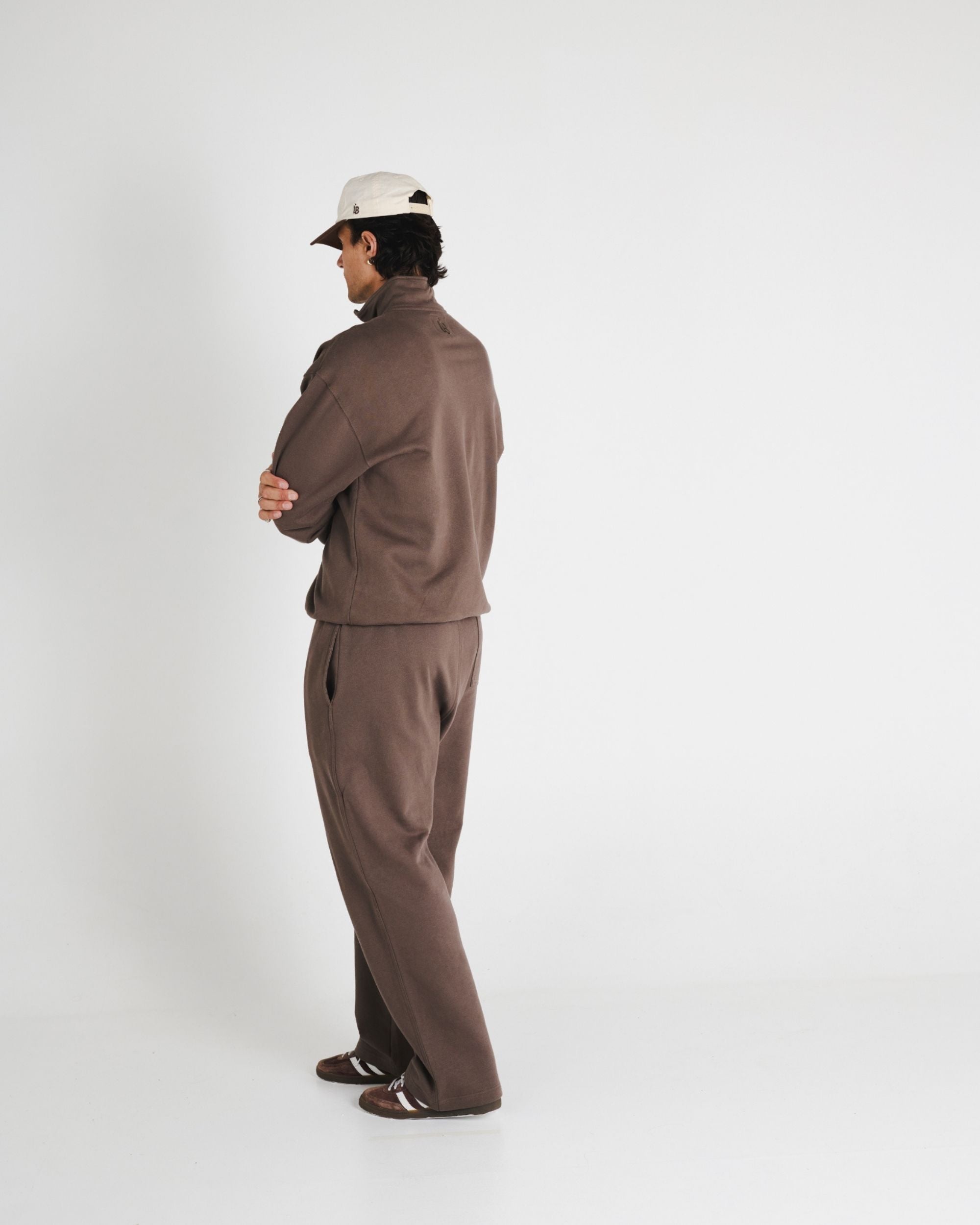 QUARTER ZIP SWEATER