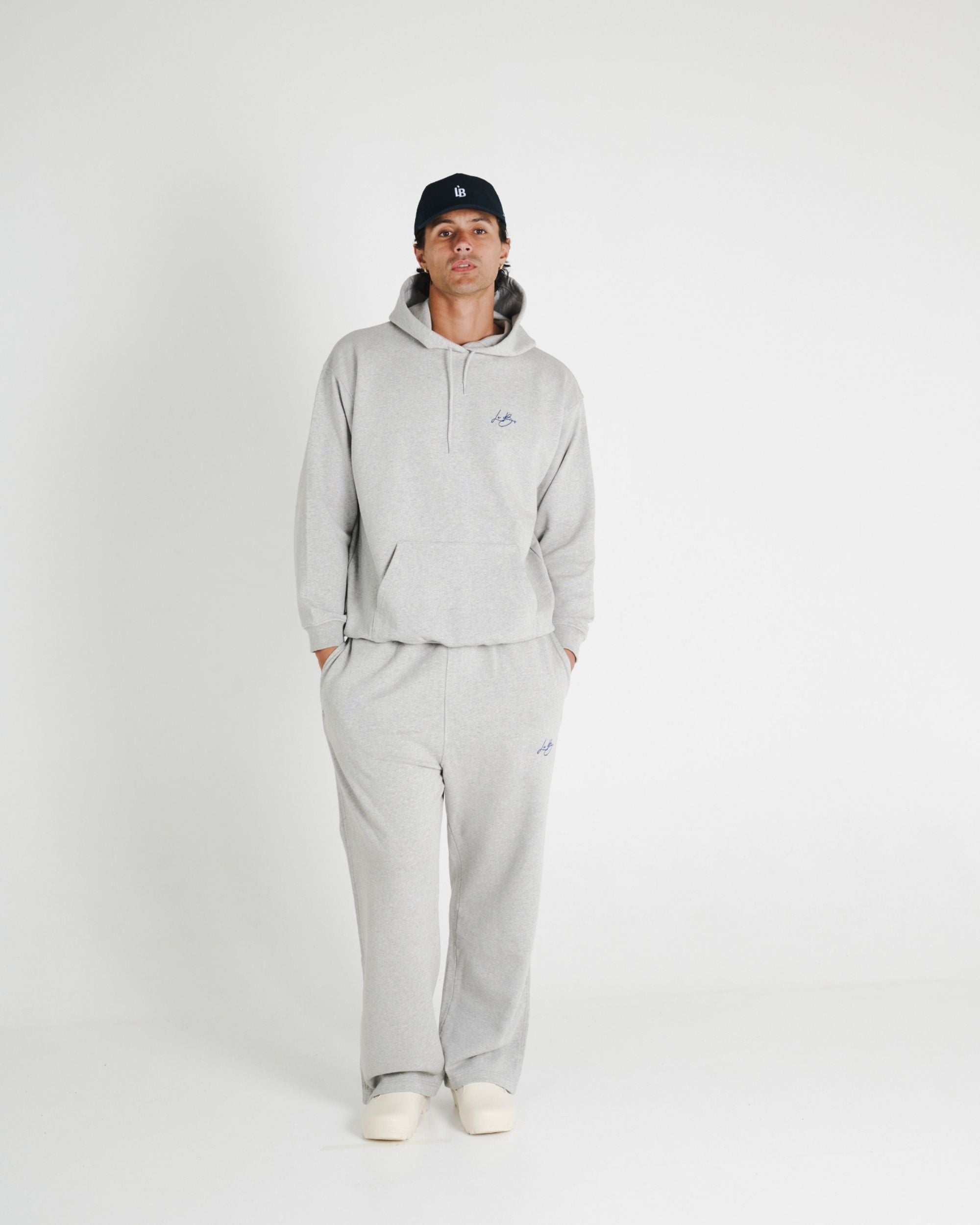 SCRIPT LOGO HOODIE