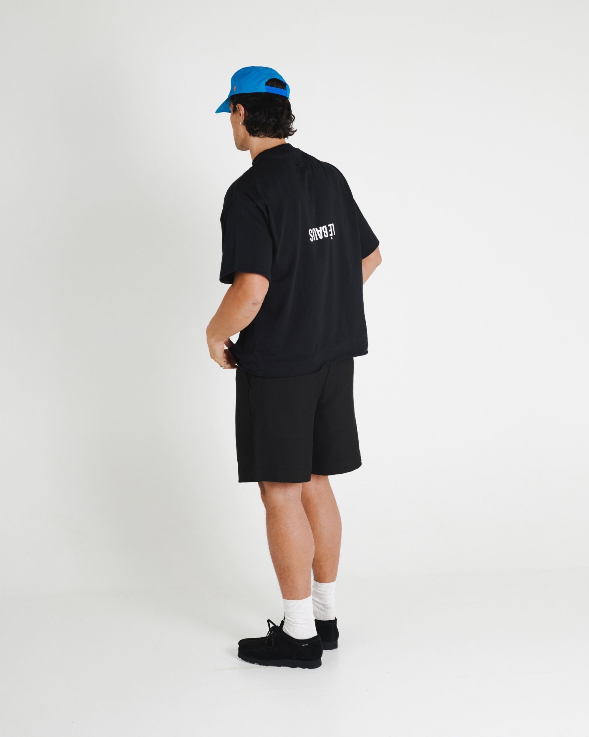 UPSIDE DOWN - CROP T-SHIRT