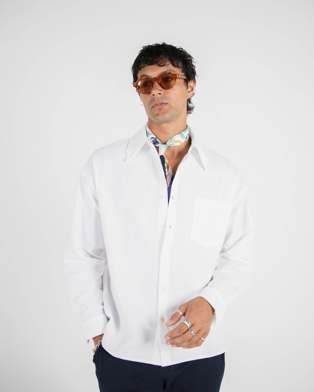 L/S CROP SEERSUCKER SHIRT - WHITE