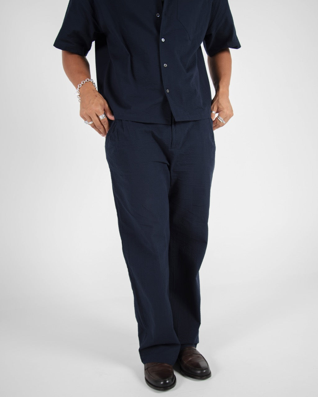 WIDE LEG SEERSUCKER TROUSER - NAVY