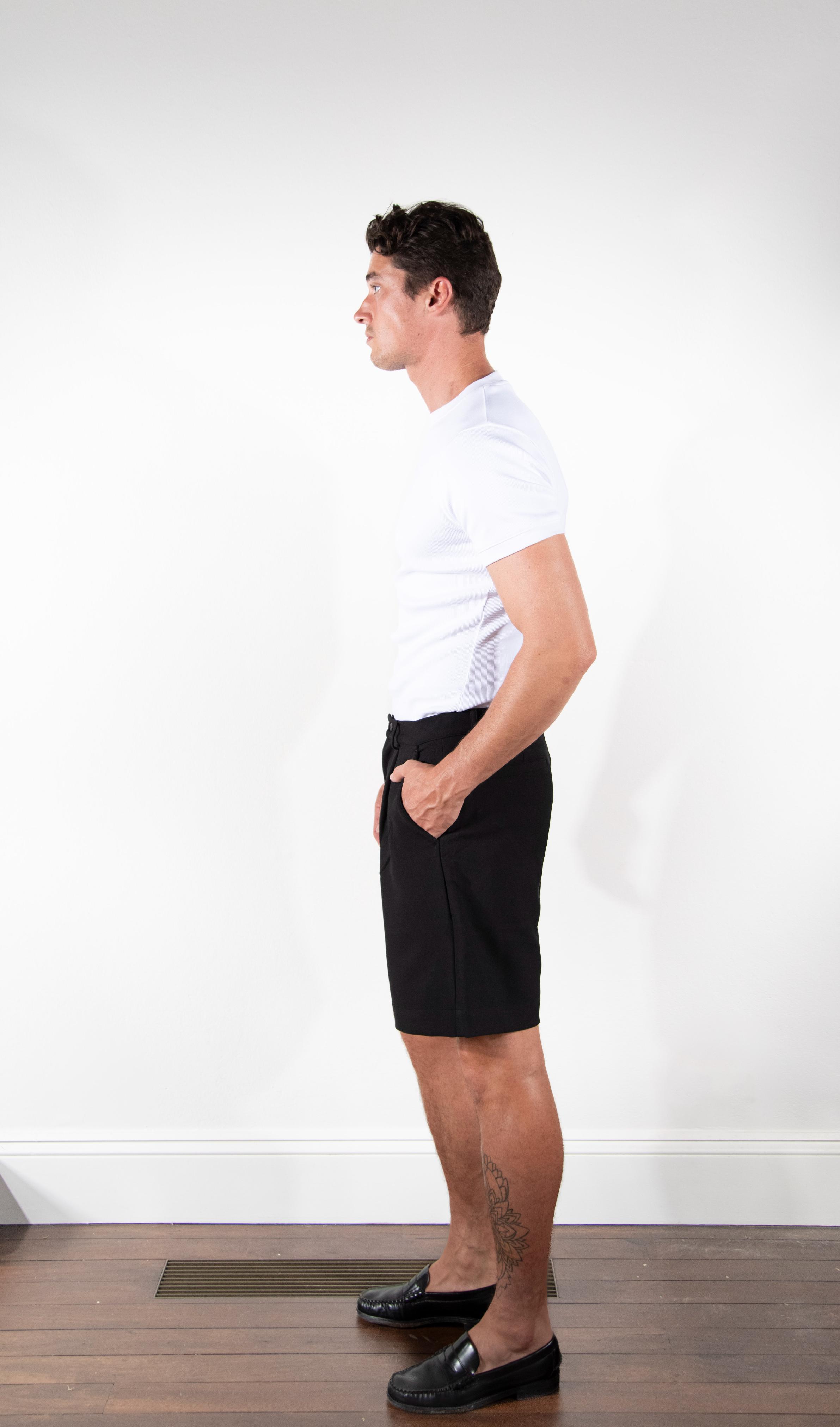 SINGLE PLEAT SHORT - BLACK