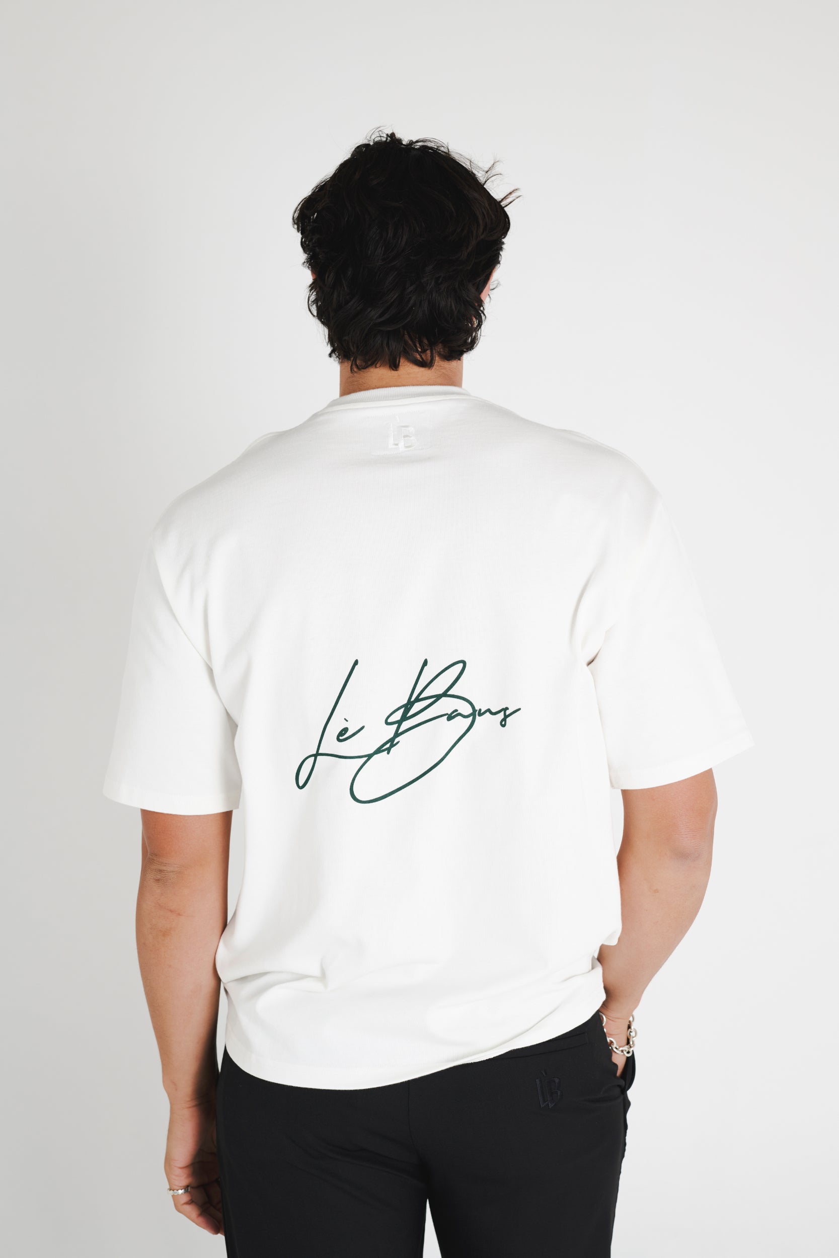 VACATION LOGO T-SHIRT