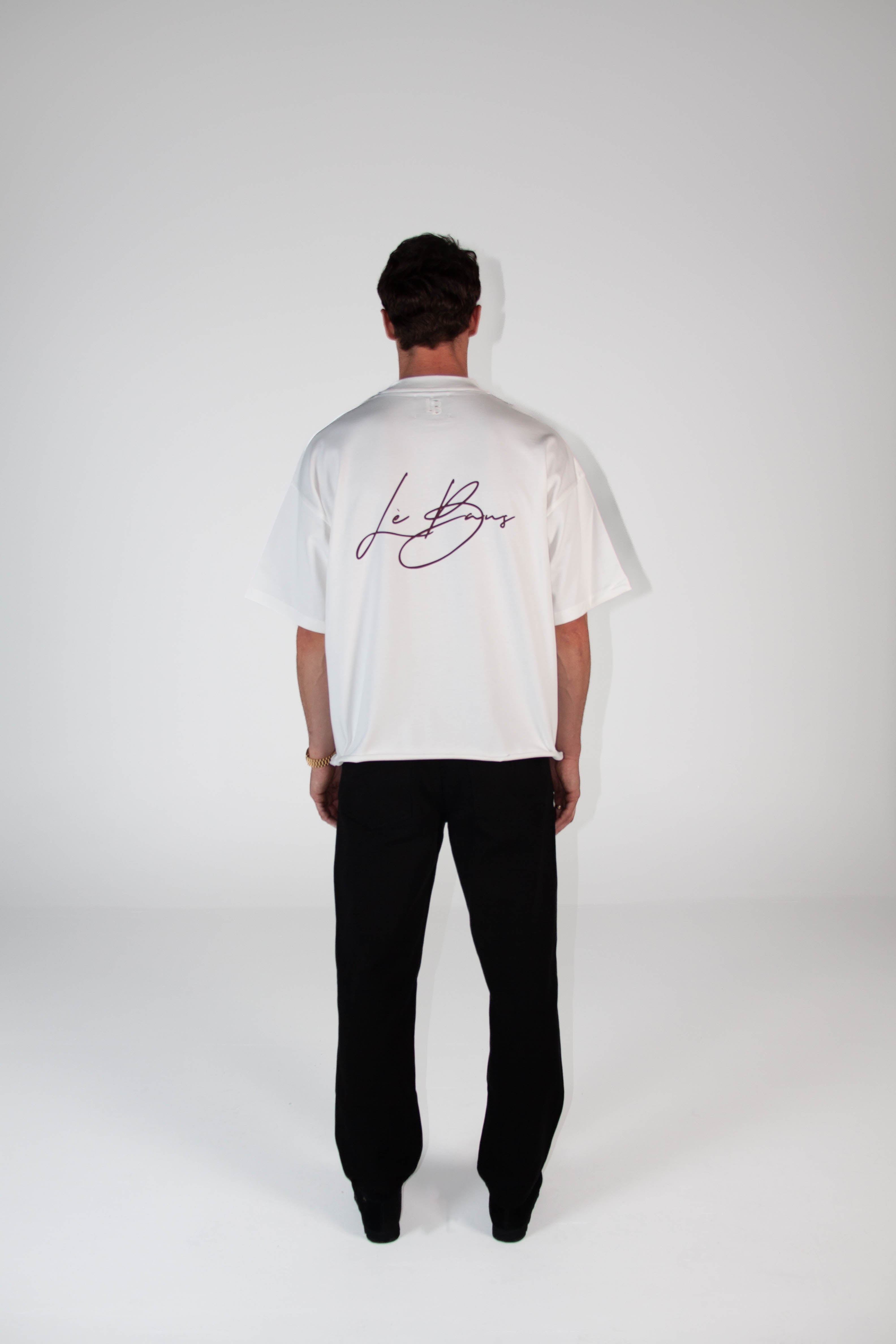 LOCATION CROP SCRIPT LOGO T-SHIRT