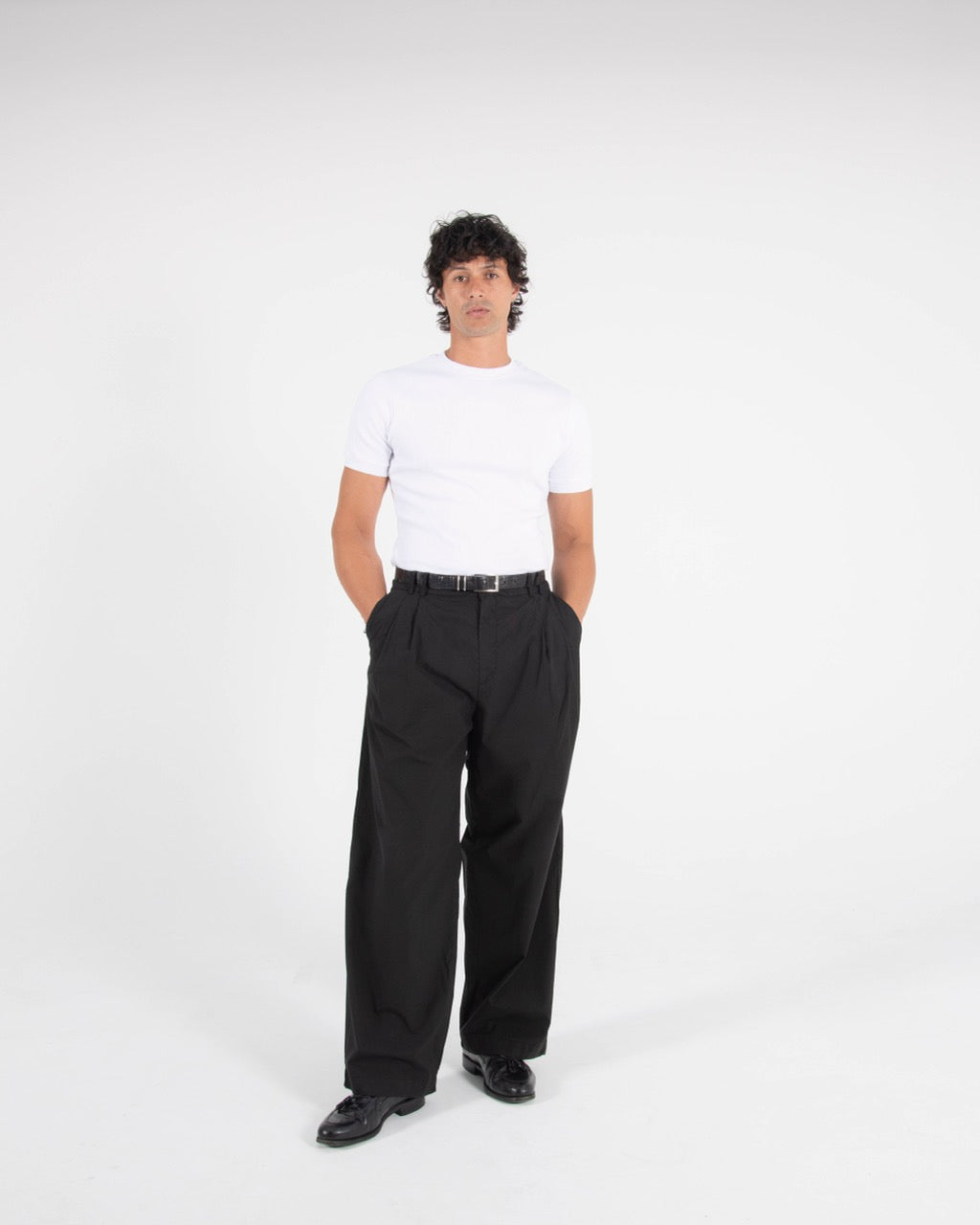 DOUBLE PLEAT WIDE LEG TROUSER - BLACK